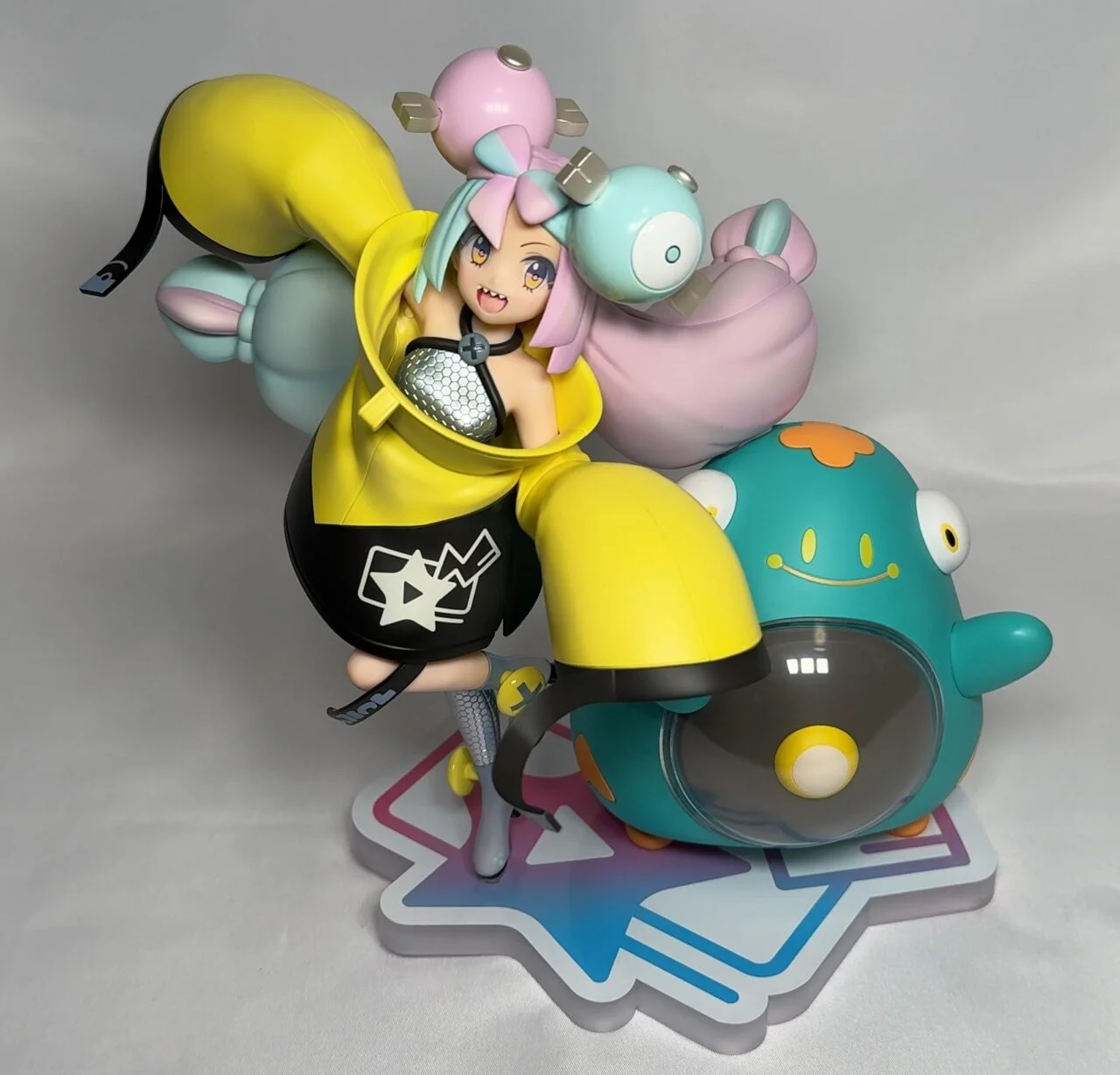 nanjamo-harabarie-front-2-