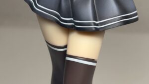 figure-ca-sailor-suit-review-figure-leg-view-front