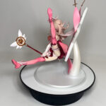 figure-prisma-illya-prime-1-review-figure-front-view-right